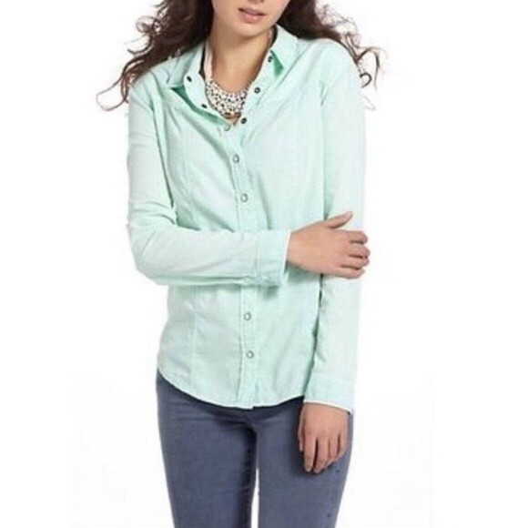 Anthropologie Holding Horses Green Long Sleeve Button Down Snap Shirt Sz 10 EUC! - Picture 1 of 5